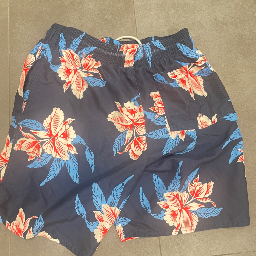 Old navy swim shorts small